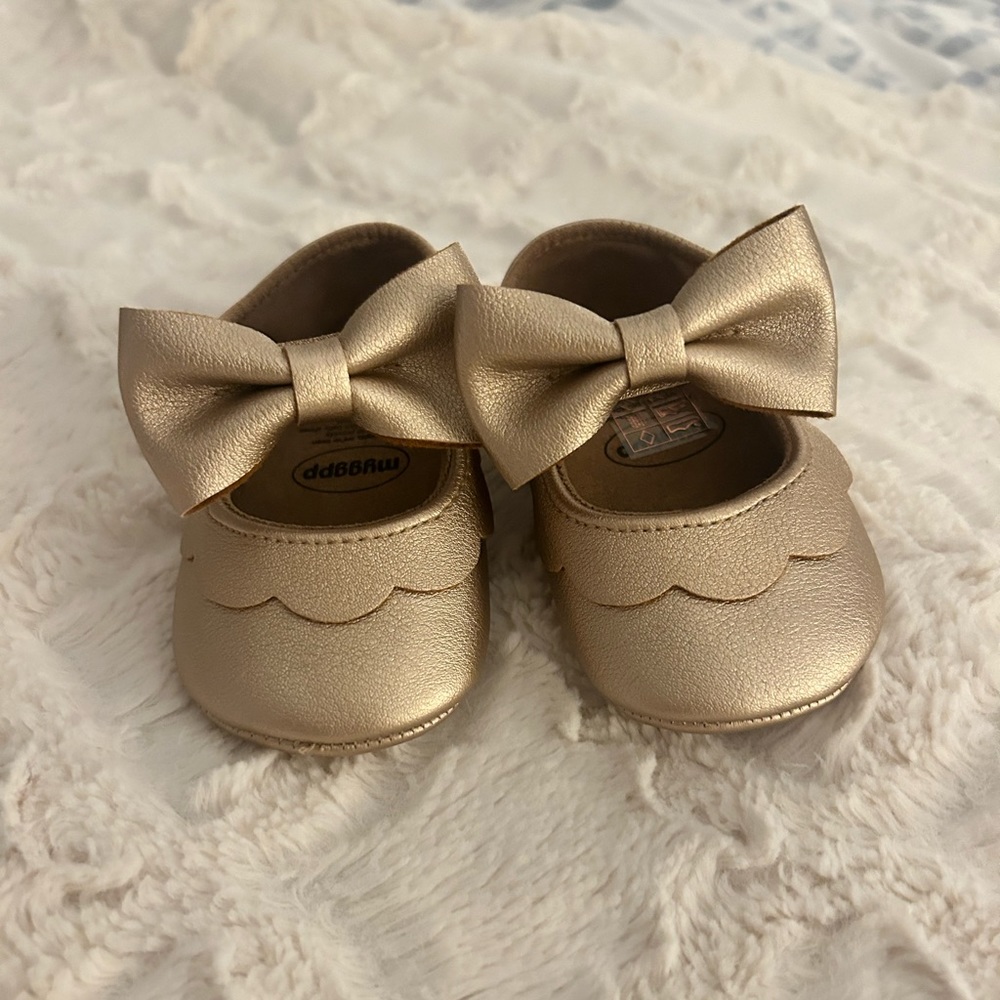 Gold Baby Shoes - 12 months